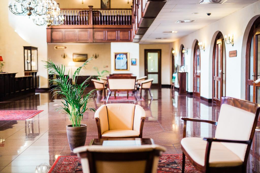 Turowka & Hotel 4*